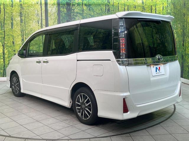 ヴォクシー ＺＳ　煌　禁煙車　純正ナビ　バックカメラ　ＥＴＣ　ドラレコ　両側パワースライドドア　衝突被害軽減ブレーキ　車線逸脱抑制装置　スマートキー　純正１６インチアルミ　デュアルエアコン　アイドリングストップ（32枚目）