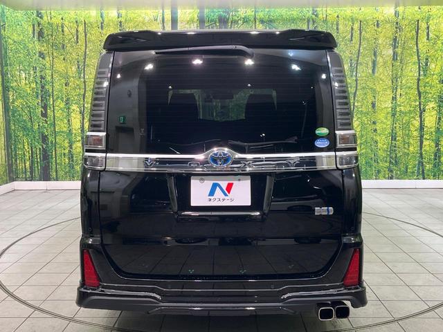 ヴォクシー ハイブリッドＺＳ　煌ＩＩＩ　禁煙車　フリップダウンモニター　モデリスタフルエアロ　モデリスタマフラー　純正１０型ナビ　バックカメラ　ＥＴＣ　ドラレコ　クルコン　スマートキー　両側パワスラ　シートヒーター　スマートキー（16枚目）