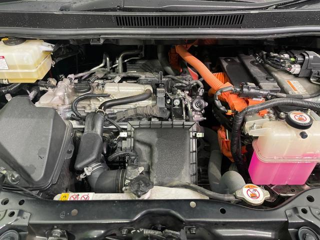ヴォクシー ハイブリッドＺＳ　煌ＩＩＩ　禁煙車　フリップダウンモニター　モデリスタフルエアロ　モデリスタマフラー　純正１０型ナビ　バックカメラ　ＥＴＣ　ドラレコ　クルコン　スマートキー　両側パワスラ　シートヒーター　スマートキー（19枚目）