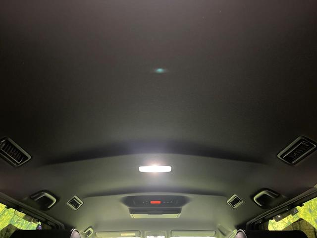 ヴォクシー ハイブリッドＺＳ　煌ＩＩＩ　禁煙車　フリップダウンモニター　モデリスタフルエアロ　モデリスタマフラー　純正１０型ナビ　バックカメラ　ＥＴＣ　ドラレコ　クルコン　スマートキー　両側パワスラ　シートヒーター　スマートキー（35枚目）