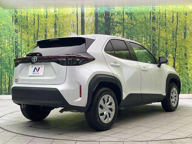 ヤリスクロス X 禁煙車 SDナビ バックカメラ セーフティセンス レーダークルーズ レーンキープアシスト オートハイビーム フルセグ Bluetooth接続 ETC スマートキー ブラックインテリア(17枚目)