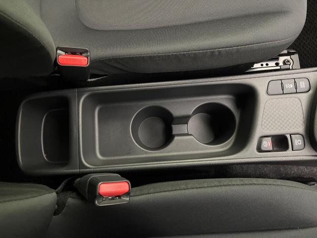 ヤリスクロス X 禁煙車 SDナビ バックカメラ セーフティセンス レーダークルーズ レーンキープアシスト オートハイビーム フルセグ Bluetooth接続 ETC スマートキー ブラックインテリア(43枚目)