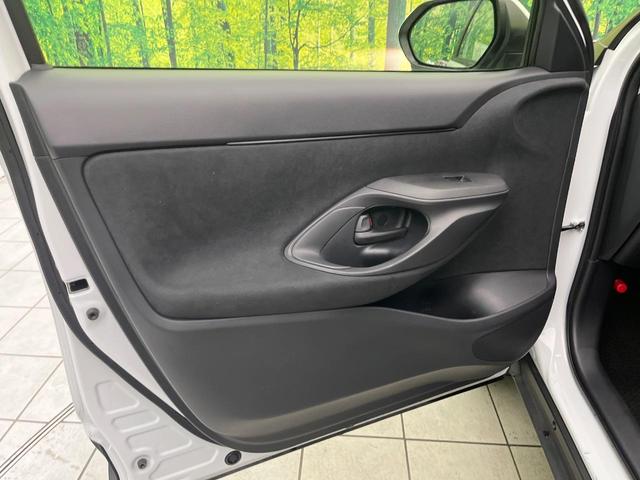 ヤリスクロス X 禁煙車 SDナビ バックカメラ セーフティセンス レーダークルーズ レーンキープアシスト オートハイビーム フルセグ Bluetooth接続 ETC スマートキー ブラックインテリア(51枚目)