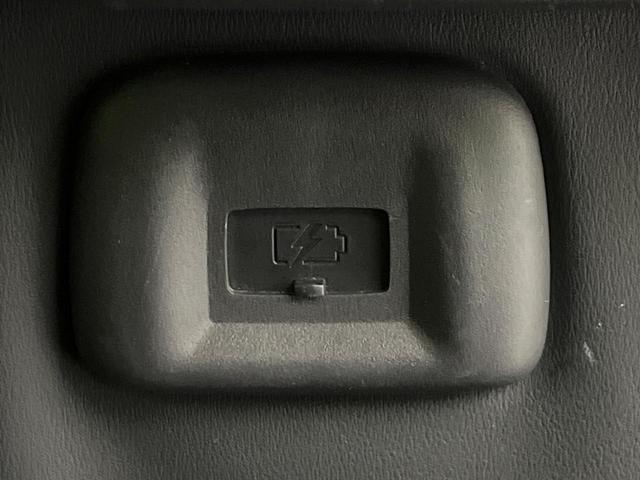 セレナ e-パワー ハイウェイスターV 禁煙車 12.3型ナビ フリップダウンモニター 全方囲カメラ ETC シートヒーター デジタルインナーミラー ステアリングヒーター プロパイロット 純正16インチアルミ 両側パワスラ スマートキー(47枚目)