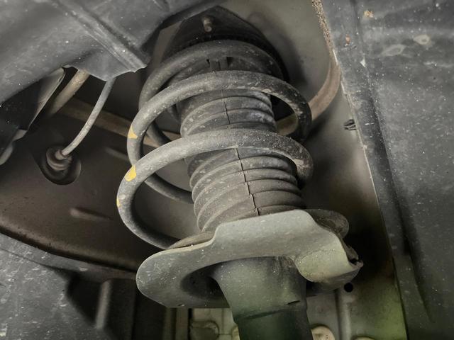 セレナ e-パワー ハイウェイスターV 禁煙車 12.3型ナビ フリップダウンモニター 全方囲カメラ ETC シートヒーター デジタルインナーミラー ステアリングヒーター プロパイロット 純正16インチアルミ 両側パワスラ スマートキー(72枚目)