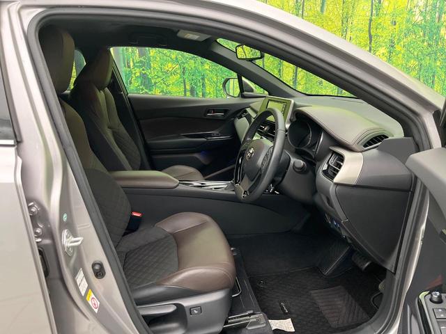 C-HR G 禁煙車 純正SDナビ バックカメラ ETC Bluetooth再生 BSM レーダークルーズ シートヒーター(前席)純正18インチアルミ オートハイビーム セーフティセンス ハーフレザーシート(9枚目)