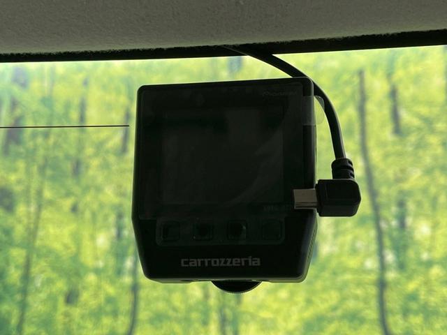 N-BOX G 禁煙車 SDナビ ETC ドラレコ Bluetooth再生 ホンダセンシング アダプティブクルーズ コーナーセンサー 車線逸脱警報 横滑り防止装置 ステアリングスイッチ スマートキー オートエアコン(5枚目)