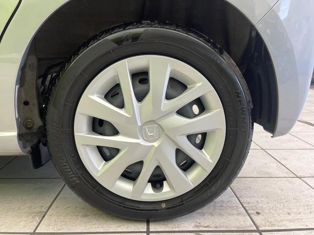 N-BOX G 禁煙車 SDナビ ETC ドラレコ Bluetooth再生 ホンダセンシング アダプティブクルーズ コーナーセンサー 車線逸脱警報 横滑り防止装置 ステアリングスイッチ スマートキー オートエアコン(13枚目)