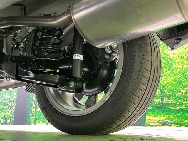 ヴェゼル ｅ：ＨＥＶ　Ｚ　登録済未使用車　純正９型ナビ　全周囲カメラ　ＥＴＣ２．０　Ｂｌｕｅｔｏｏｔｈ再生　ＢＳＭ　フルセグＴＶ　シートヒーター（前席）　パドルシフト　パワーバックドア　ハーフレザーシート　ステアリングヒーター（21枚目）