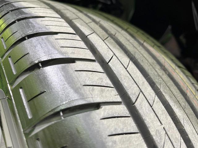 ヴェゼル ｅ：ＨＥＶ　Ｚ　登録済未使用車　純正９型ナビ　全周囲カメラ　ＥＴＣ２．０　Ｂｌｕｅｔｏｏｔｈ再生　ＢＳＭ　フルセグＴＶ　シートヒーター（前席）　パドルシフト　パワーバックドア　ハーフレザーシート　ステアリングヒーター（24枚目）