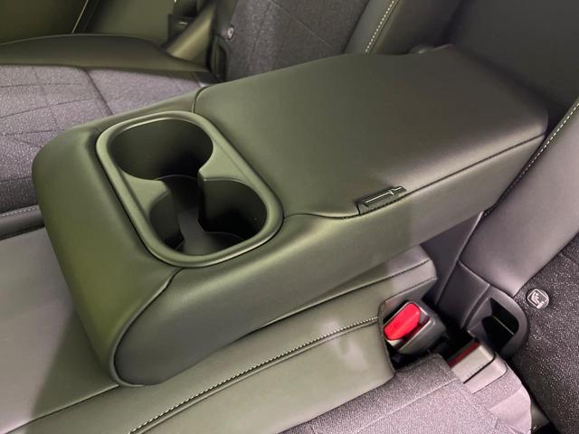 ヴェゼル ｅ：ＨＥＶ　Ｚ　登録済未使用車　純正９型ナビ　全周囲カメラ　ＥＴＣ２．０　Ｂｌｕｅｔｏｏｔｈ再生　ＢＳＭ　フルセグＴＶ　シートヒーター（前席）　パドルシフト　パワーバックドア　ハーフレザーシート　ステアリングヒーター（38枚目）