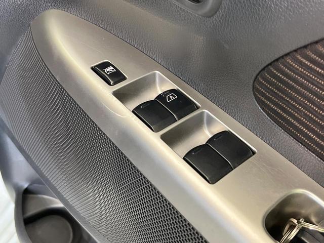 デイズ ハイウェイスター　Ｇターボ　禁煙車　純正ＳＤナビ　全周囲カメラ　ＥＴＣ　Ｂｌｕｅｔｏｏｔｈ再生　ステアリングスイッチ　オートエアコン　スマートキー　純正１５インチアルミ　横滑り防止装置　ＨＩＤヘッドライト　フォグライト（42枚目）