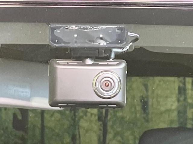 スペーシア Ｘリミテッド　禁煙車　純正ＳＤナビ　バックカメラ　ドラレコ　ＥＴＣ　両側電動スライドドア　シートヒーター（前席）　ステアリングスイッチ　Ｂｌｕｅｔｏｏｔｈ再生　オートエアコン　スマートキー　衝突安全装置（5枚目）