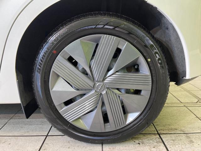 ノート Ｘ　禁煙車　ＳＤナビ　バックカメラ　ドラレコ　ＥＴＣ　Ｂｌｕｅｔｏｏｔｈ再生　スマートキー　オートエアコン　オートブレーキホールド　ＬＥＤヘッドライト　エマージェンシーブレーキ　ステアリングスイッチ（13枚目）