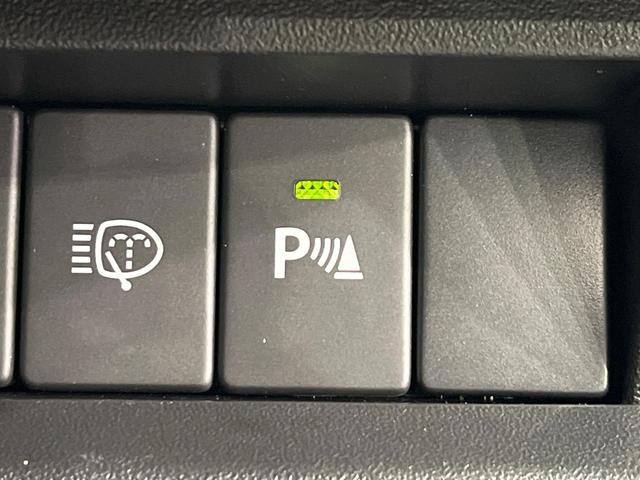 ジムニー ＸＣ　禁煙車　純正８型ナビ　バックカメラ　ＥＴＣ　Ｂｌｕｅｔｏｏｔｈ再生　シートヒーター（前席）　クルコン　コーナーセンサー　セーフティサポート　アイドリングストップ　スマートキー　オートエアコン（7枚目）