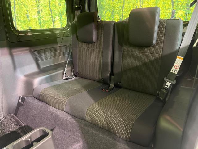 ジムニー ＸＣ　禁煙車　純正８型ナビ　バックカメラ　ＥＴＣ　Ｂｌｕｅｔｏｏｔｈ再生　シートヒーター（前席）　クルコン　コーナーセンサー　セーフティサポート　アイドリングストップ　スマートキー　オートエアコン（9枚目）