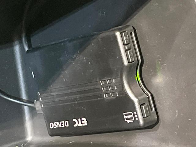 フリード Ｇ・ホンダセンシング　禁煙車　ＳＤナビ　バックカメラ　ＥＴＣ　Ｂｌｕｅｔｏｏｔｈ再生　両側電動スライドドア　クルコン　ホンダセンシング　スマートキー　オートエアコン　横滑り防止装置　アイドリングストップ（5枚目）