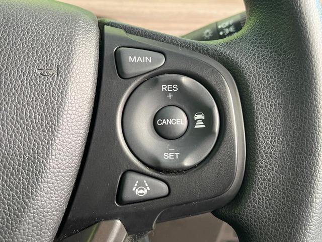 フリード Ｇ・ホンダセンシング　禁煙車　ＳＤナビ　バックカメラ　ＥＴＣ　Ｂｌｕｅｔｏｏｔｈ再生　両側電動スライドドア　クルコン　ホンダセンシング　スマートキー　オートエアコン　横滑り防止装置　アイドリングストップ（7枚目）