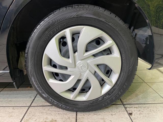 フリード Ｇ・ホンダセンシング　禁煙車　ＳＤナビ　バックカメラ　ＥＴＣ　Ｂｌｕｅｔｏｏｔｈ再生　両側電動スライドドア　クルコン　ホンダセンシング　スマートキー　オートエアコン　横滑り防止装置　アイドリングストップ（14枚目）