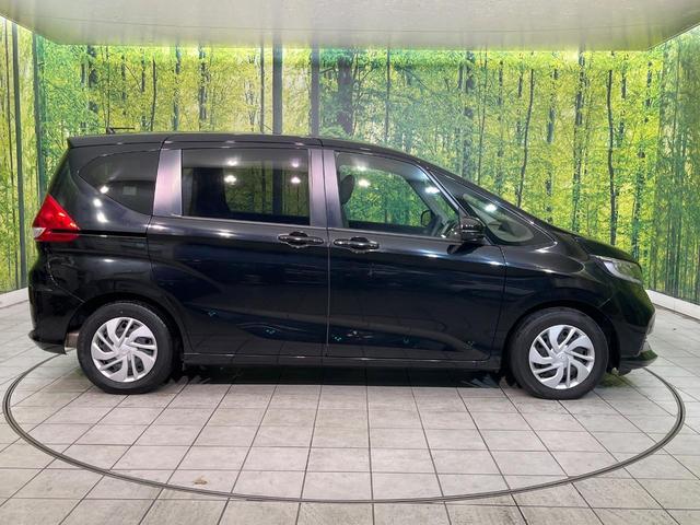フリード Ｇ・ホンダセンシング　禁煙車　ＳＤナビ　バックカメラ　ＥＴＣ　Ｂｌｕｅｔｏｏｔｈ再生　両側電動スライドドア　クルコン　ホンダセンシング　スマートキー　オートエアコン　横滑り防止装置　アイドリングストップ（43枚目）