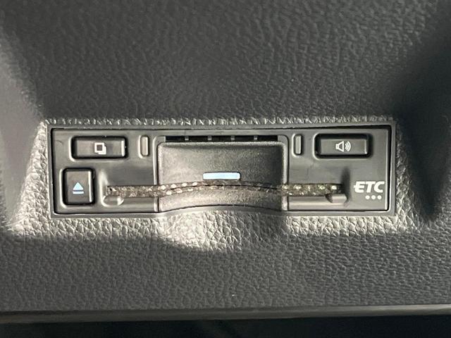 ヤリスクロス ハイブリッドZ 禁煙車 純正8型DA 全方囲カメラ ETC ドラレコ LEDヘッド シートヒーター レーダークルーズコントロール セイフティセンス スマートキー Bluetooth接続 オートハイビーム(5枚目)