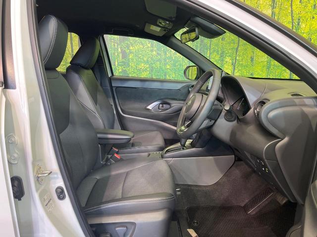 ヤリスクロス ハイブリッドZ 禁煙車 純正8型DA 全方囲カメラ ETC ドラレコ LEDヘッド シートヒーター レーダークルーズコントロール セイフティセンス スマートキー Bluetooth接続 オートハイビーム(10枚目)