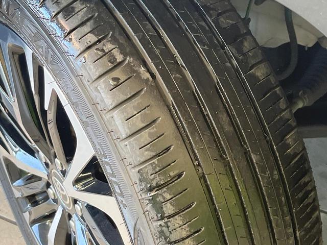 ヤリスクロス ハイブリッドZ 禁煙車 純正8型DA 全方囲カメラ ETC ドラレコ LEDヘッド シートヒーター レーダークルーズコントロール セイフティセンス スマートキー Bluetooth接続 オートハイビーム(24枚目)