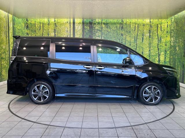 ヴォクシー ZS 禁煙車 フリップダウンモニター 純正10型ナビ バックカメラ ETC 両側電動スライドドア 衝突被害軽減ブレーキ クルコン スマートキー LEDヘッド Blutooth接続 純正16インチアルミ(42枚目)