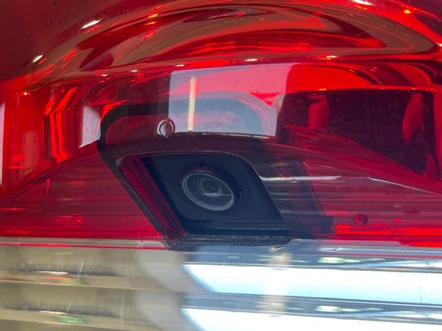 デリカD:5 D プレミアム 禁煙車 純正SDナビ バックカメラ ETC 両側電動ドア パドルシフト 電動リアゲート クルコン スマートキー 純正18インチアルミ 4WD シートヒーター 革巻きハンドル Blutooth接続(32枚目)