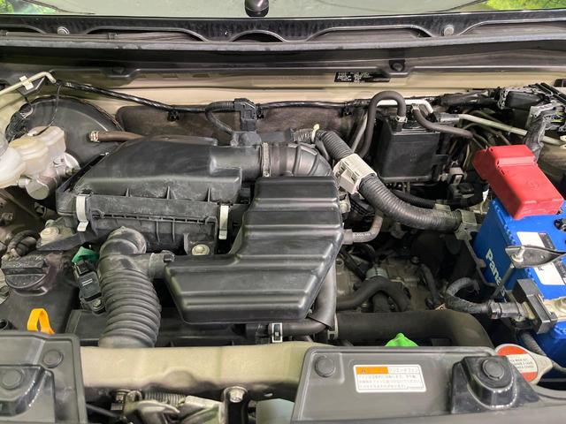 アルトラパン モード　禁煙車　ＳＤナビ　バックカメラ　ドラレコ　ＨＩＤヘッド　衝突被害軽減ブレーキ　シートヒーター　スマートキー　オートエアコン　アイドリングストップ　オートライト　Ｂｌｕｔｏｏｔｈ接続（17枚目）