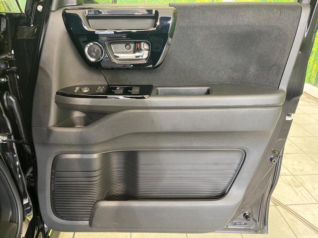 N-BOXカスタム Lターボ 禁煙車 純正9型ナビ バックカメラ ドラレコ ETC Bluetooth再生 両側電動スライドドア フルセグTV オートブレーキホールド シートヒーター(前席) パドルシフト ハーフレザーシート(41枚目)