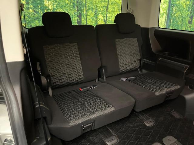 デリカＤ：５ アーバンギア　Ｇ　パワーパッケージ　禁煙車　フリップダウンモニター　純正１０型ＳＤナビ　全方囲カメラ　ＥＴＣ　ドラレコ　ＬＥＤヘッド　スマートキー　パワーバックドア　パドルシフト　シートヒーター　両側電動スライドドア　衝突被害軽減装置（10枚目）