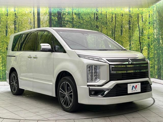 デリカＤ：５ アーバンギア　Ｇ　パワーパッケージ　禁煙車　フリップダウンモニター　純正１０型ＳＤナビ　全方囲カメラ　ＥＴＣ　ドラレコ　ＬＥＤヘッド　スマートキー　パワーバックドア　パドルシフト　シートヒーター　両側電動スライドドア　衝突被害軽減装置（17枚目）