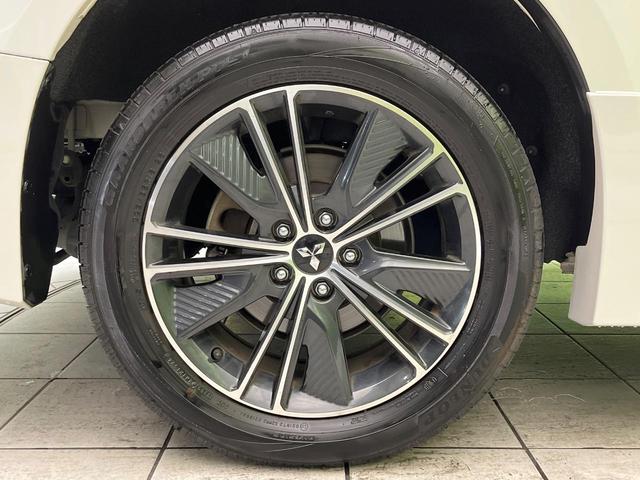 デリカＤ：５ アーバンギア　Ｇ　パワーパッケージ　禁煙車　フリップダウンモニター　純正１０型ＳＤナビ　全方囲カメラ　ＥＴＣ　ドラレコ　ＬＥＤヘッド　スマートキー　パワーバックドア　パドルシフト　シートヒーター　両側電動スライドドア　衝突被害軽減装置（38枚目）