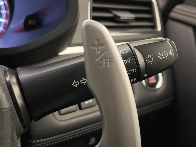 デリカＤ：５ アーバンギア　Ｇ　パワーパッケージ　禁煙車　フリップダウンモニター　純正１０型ＳＤナビ　全方囲カメラ　ＥＴＣ　ドラレコ　ＬＥＤヘッド　スマートキー　パワーバックドア　パドルシフト　シートヒーター　両側電動スライドドア　衝突被害軽減装置（51枚目）