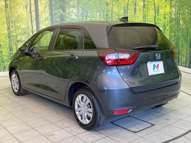 フィット e:HEVホーム 登録済未使用車 ホンダセンシング アダプティブクルーズ オートブレーキホールド オートエアコン スマートキー コーナーセンサー ハーフレザーシート LEDヘッドライト ステアリングスイッチ(31枚目)