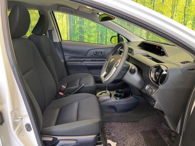 アクア Ｓ　純正ＳＤナビ　バックカメラ　衝突被害軽減システム　禁煙車　スマートキー　ＥＴＣ　オートハイビーム　車線逸脱警報　オートライト　オートエアコン　Ｂｌｕｅｔｏｏｔｈ　ＣＤ　フルセグ（8枚目）