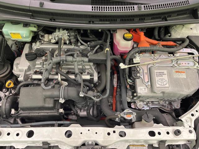 アクア Ｓ　純正ＳＤナビ　バックカメラ　衝突被害軽減システム　禁煙車　スマートキー　ＥＴＣ　オートハイビーム　車線逸脱警報　オートライト　オートエアコン　Ｂｌｕｅｔｏｏｔｈ　ＣＤ　フルセグ（18枚目）