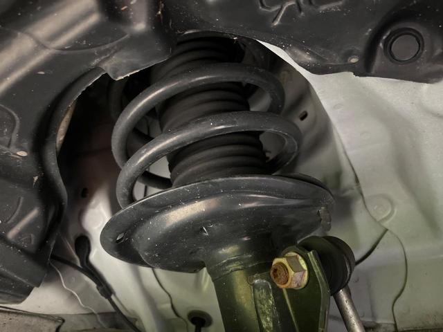 アクア Ｓ　純正ＳＤナビ　バックカメラ　衝突被害軽減システム　禁煙車　スマートキー　ＥＴＣ　オートハイビーム　車線逸脱警報　オートライト　オートエアコン　Ｂｌｕｅｔｏｏｔｈ　ＣＤ　フルセグ（20枚目）