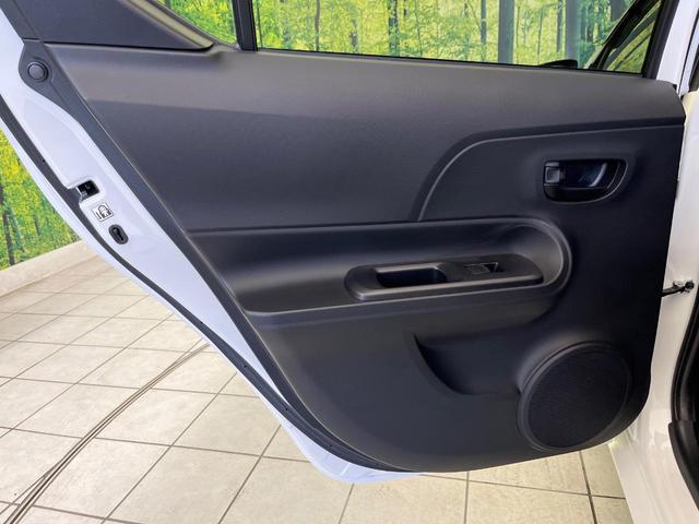 アクア Ｓ　純正ＳＤナビ　バックカメラ　衝突被害軽減システム　禁煙車　スマートキー　ＥＴＣ　オートハイビーム　車線逸脱警報　オートライト　オートエアコン　Ｂｌｕｅｔｏｏｔｈ　ＣＤ　フルセグ（23枚目）