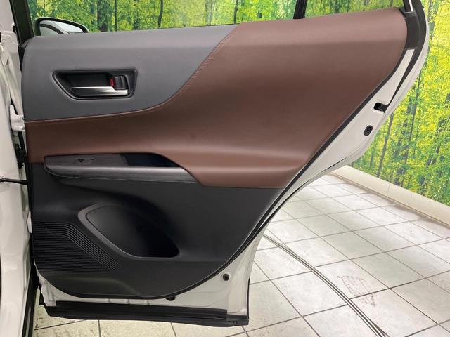 ハリアーハイブリッド Ｚ　レザーパッケージ　禁煙車　純正１２．３型ナビ　全周囲カメラ　ＪＢＬ　ＥＴＣ２．０　ＢＳＭ　Ｂｌｕｅｔｏｏｔｈ再生　シートヒーター（前席）　ハーフレザーシート　パワーバックドア　セーフティセンス　レーダークルーズ（38枚目）