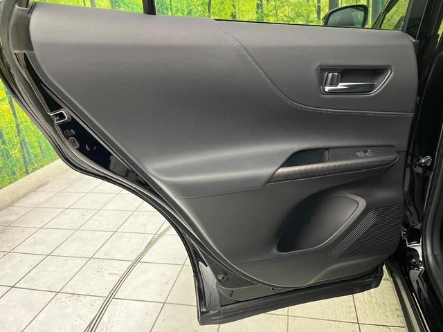 ハリアーハイブリッド Ｚ　レザーパッケージ　禁煙車　純正１２．３型ナビ　全周囲カメラ　ＪＢＬ　ＥＴＣ２．０　ドラレコ　ＢＳＭ　デジタルインナーミラー　シートベンチレーション　パワーバックドア　フルセグＴＶ　セーフティセンス　レーダークルーズ（25枚目）