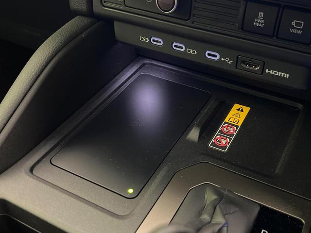 ランドクルーザー２５０ ＶＸファーストエディション　禁煙車　純正１２．３インチディスプレイオーディオ　全方位カメラ　サンルーフ　ＥＴＣ　ドラレコ　ＬＥＤヘッド　パワーバックドア　シートベンチレーション　セーフティプラス　７人乗り　置くだけ充電（47枚目）