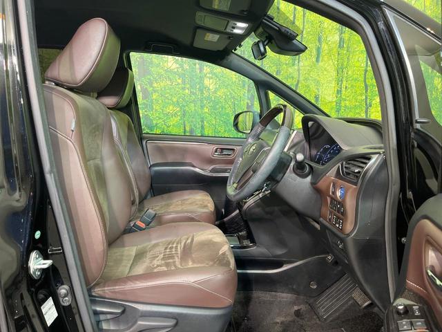 エスクァイア ハイブリッドＧｉ　プレミアムパッケージ　禁煙車　純正１０型ナビ　バックカメラ　両側電動スライドドア　シートヒーター　セーフティセンス　ステアリングヒーター　ＥＴＣ　ダブルエアコン　ＬＥＤヘッド　クルコン　Ｂｌｕｅｔｏｏｔｈ接続（8枚目）