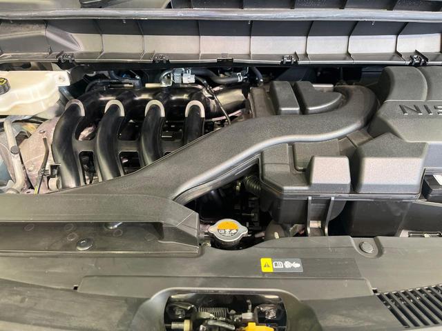 セレナ ハイウェイスターＶ　禁煙車　純正１２．３型ナビ　全周囲カメラ　ドラレコ　ＥＴＣ２．０　デジタルインナーミラー　ＢＳＭ　パドルシフト　プロパイロット　両側電動スライドドア　エマージェンシーブレーキ　コーナーセンサー（19枚目）