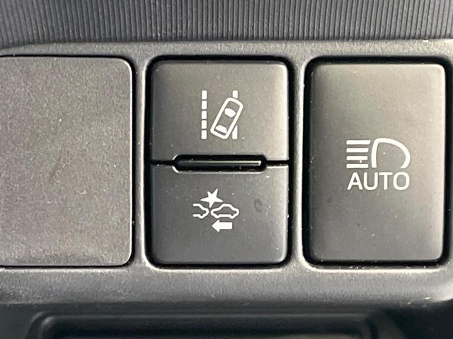 アクア Ｌ　禁煙車　純正ＳＤナビ　バックカメラ　ドラレコ　ＥＴＣ　Ｂｌｕｅｔｏｏｔｈ再生　コーナーセンサー　セーフティセンス　オートハイビーム　車線逸脱警報　キーレス　横滑り防止装置　オートエアコン（7枚目）