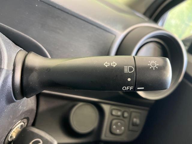 アクア Ｌ　禁煙車　純正ＳＤナビ　バックカメラ　ドラレコ　ＥＴＣ　Ｂｌｕｅｔｏｏｔｈ再生　コーナーセンサー　セーフティセンス　オートハイビーム　車線逸脱警報　キーレス　横滑り防止装置　オートエアコン（49枚目）