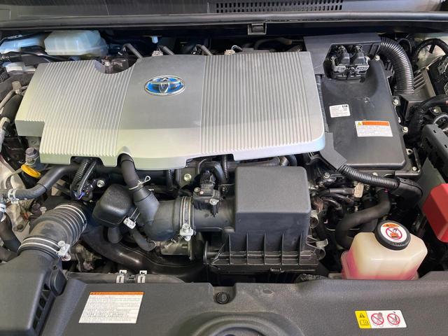 プリウス Ｓセーフティプラス　純正ＳＤナビ　バックカメラ　１００Ｖ電源　衝突被害軽減システム　レーダークルーズ　禁煙車　ドラレコ　コーナーセンサー　スマートキー　ＬＥＤヘッド　ビルトインＥＴＣ　オートハイビーム　車線逸脱警報（18枚目）