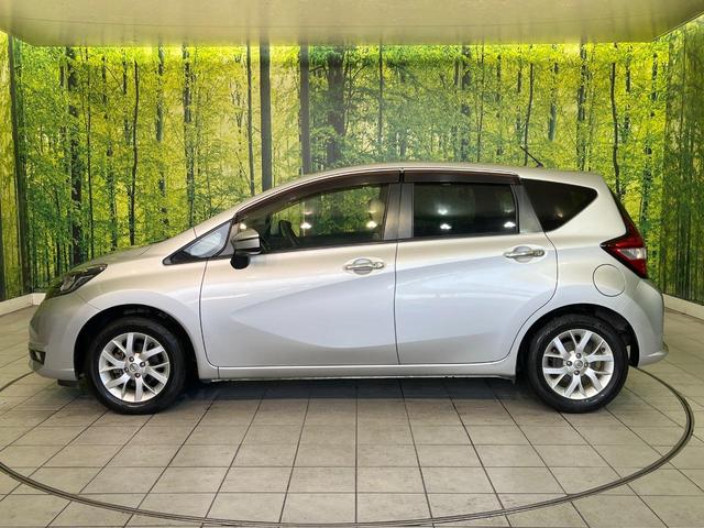 ノート メダリスト　純正ＳＤナビ　バックカメラ　衝突被害軽減システム　禁煙車　ハーフレザーシート　スマートキー　ＬＥＤヘッド　ＥＴＣ　車線逸脱警報　オートライト　オートエアコン　Ｂｌｕｅｔｏｏｔｈ　ＣＤ　フルセグ（28枚目）