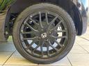 【純正アルミホイール】外観にマッチした純正アルミホイールを装着しております。各種社外アルミホイールや、スタッドレスタイヤも取扱いしております。是非ご相談ください♪